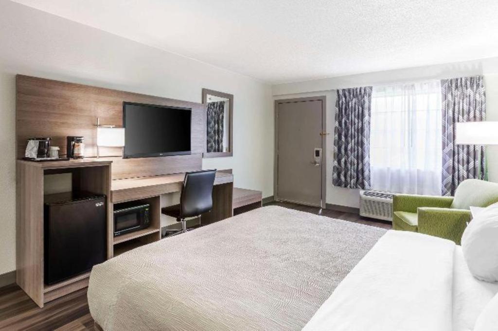 Quality Inn Ripley Buitenkant foto